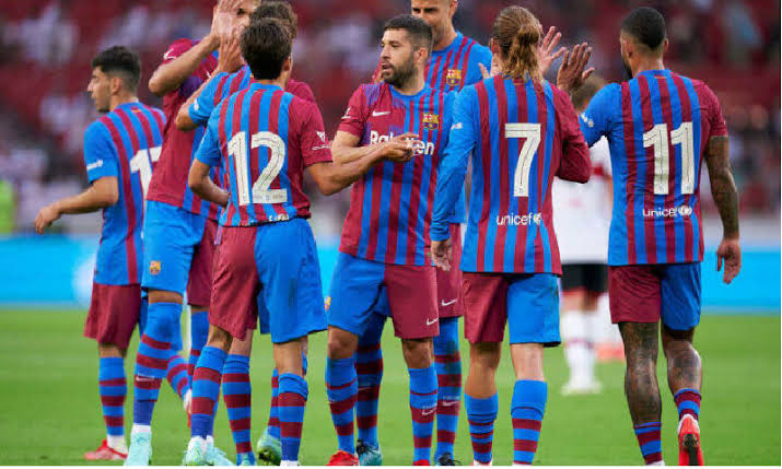 برشلونة يعلن التعاقد مع مهاجم جديد من مانشستر سيتي الإنجليزي